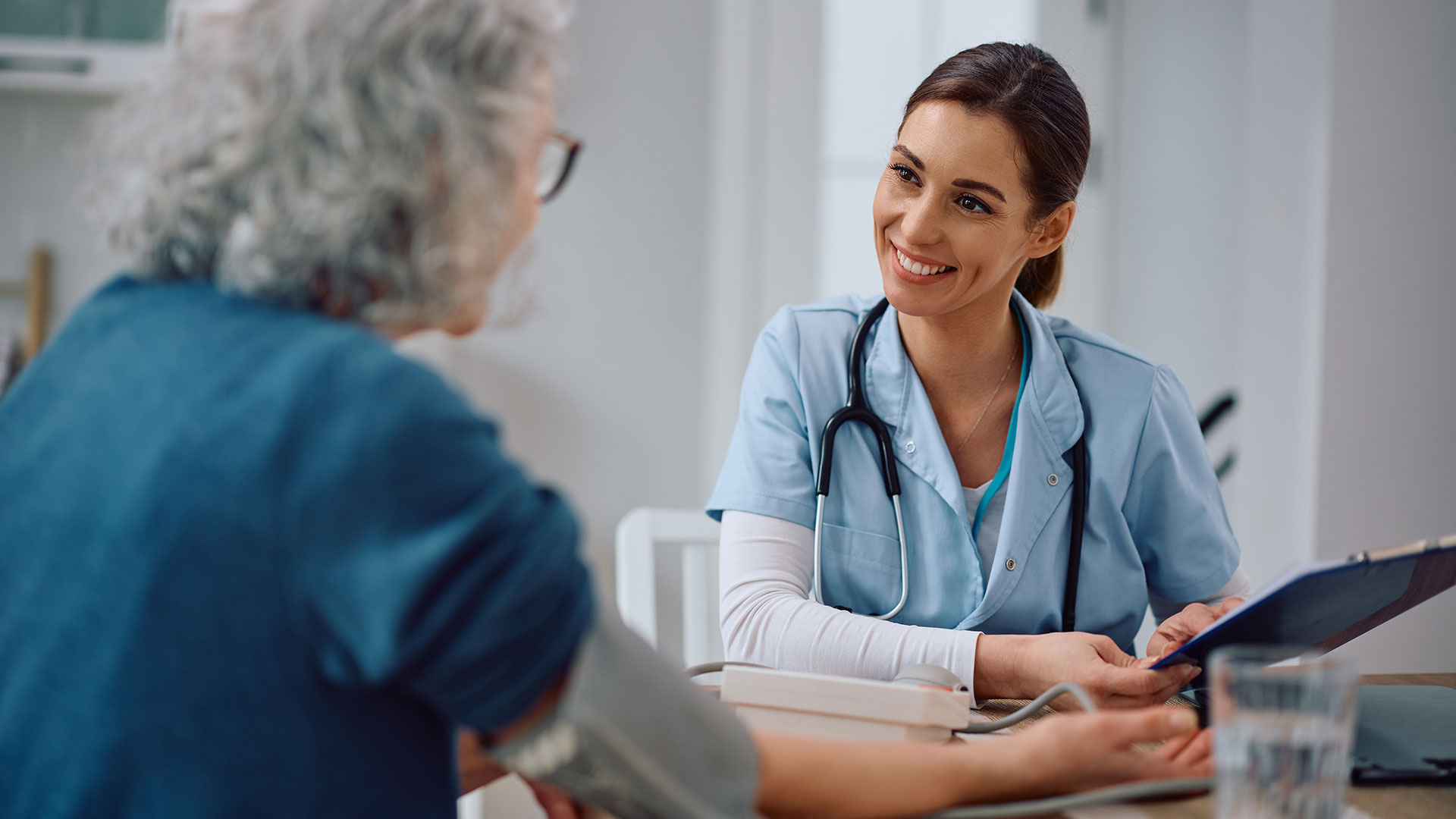 Identifying Early Symptoms in Movement Disorders